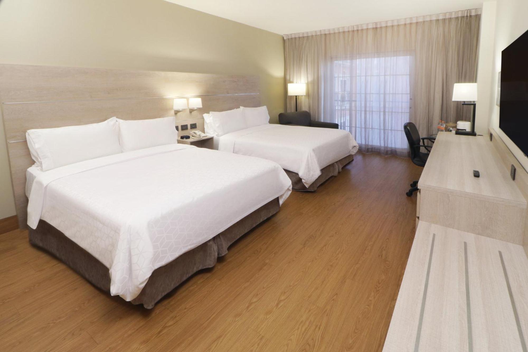 Holiday Inn Express Monterrey Galerias-San Jeronimo By Ihg Bagian luar foto